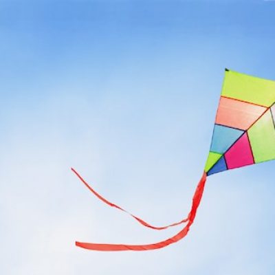 Learn Complementary colors with Mini Kites with Popsicle Sticks