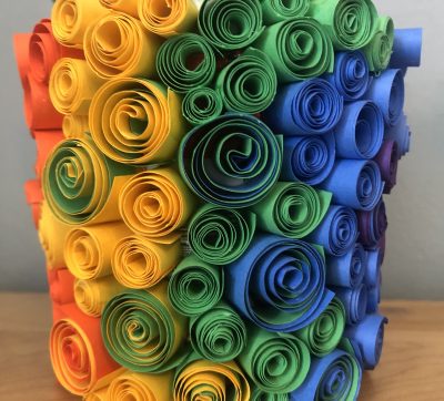 Quilled pencil cup design