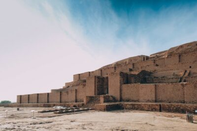 Ziggurat building in the middle of the desert