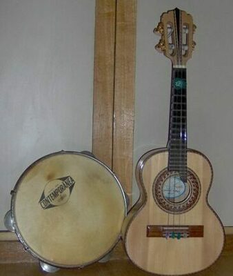 Cavaquinho next to tambourine